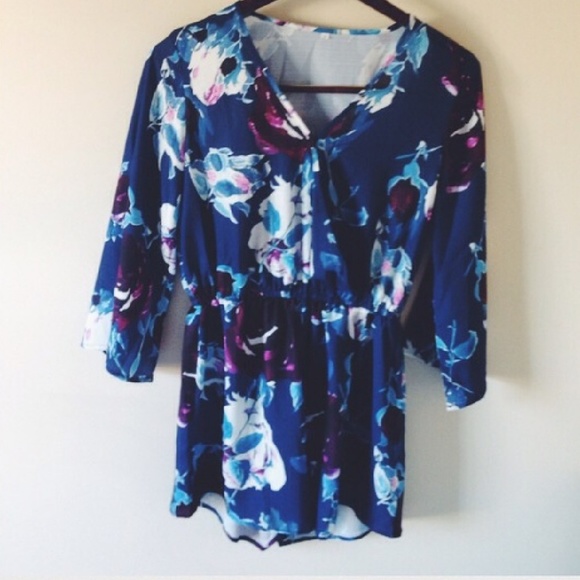 Navy Rose Floral romper - Picture 3 of 4